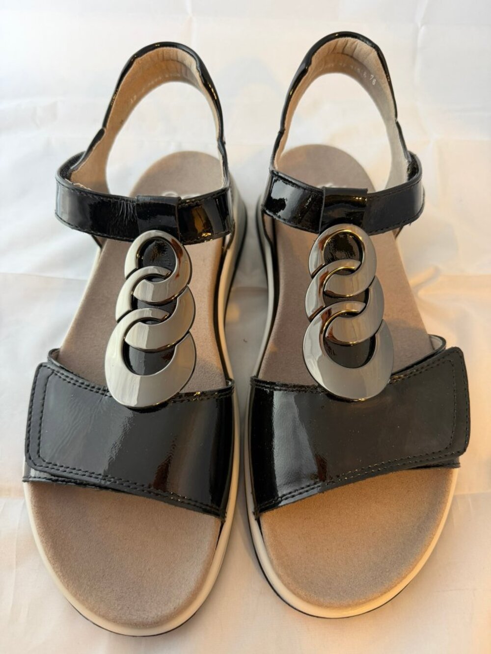 Ara Women's Oregon Sandal - Black Leather Women Size 10.5 NEW With Box - Picture 2 of 7